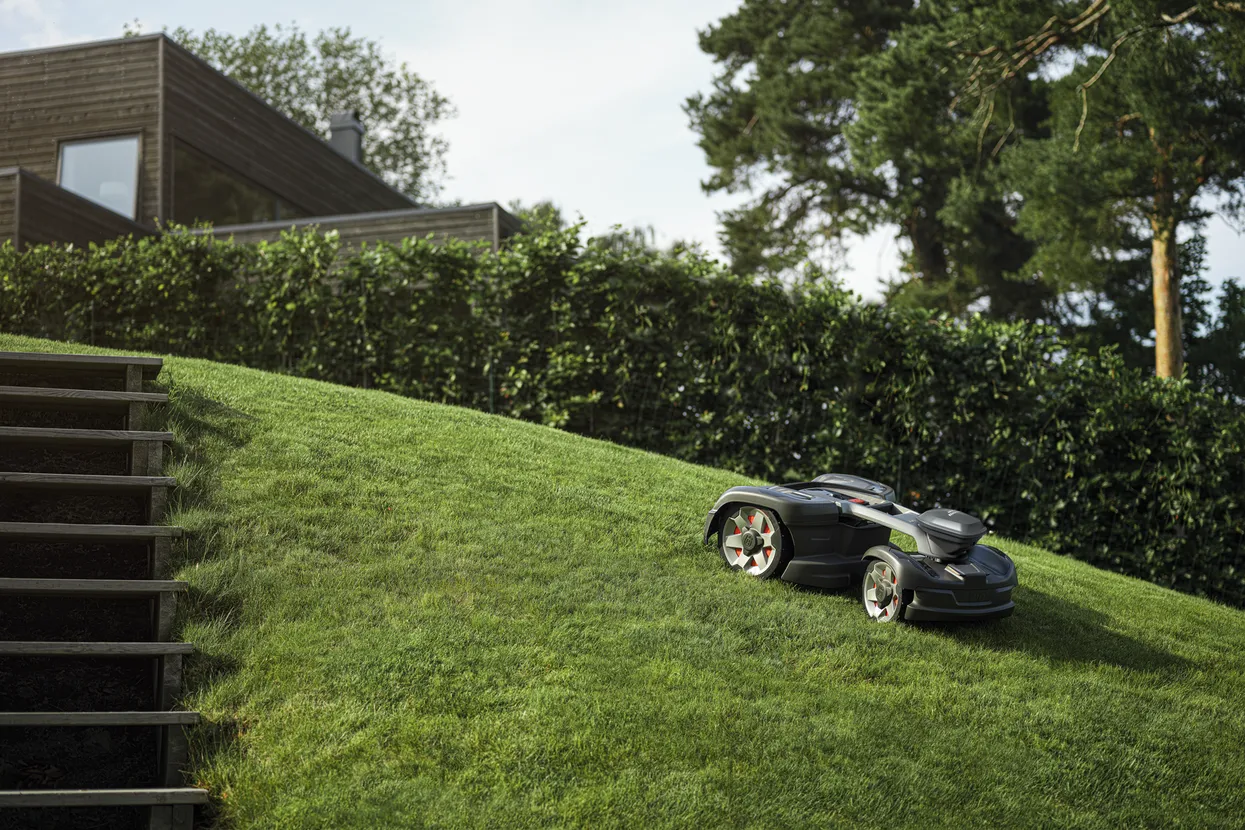 Husqvarna Automower® 435X AWD - Image 10