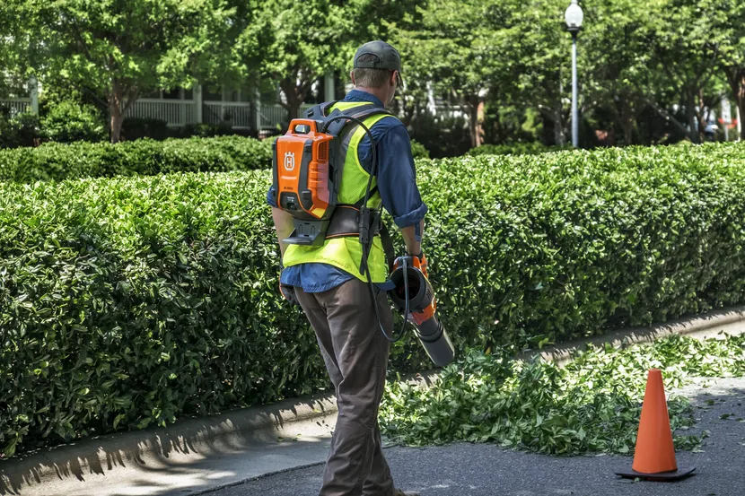 Husqvarna BLi950X Backpack Battery - Image 3