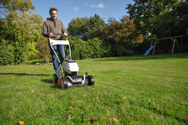 Stihl RMA 2 RV Mulching Battery Lawn Mower