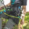 Notch Glide Rope Grab Action 3