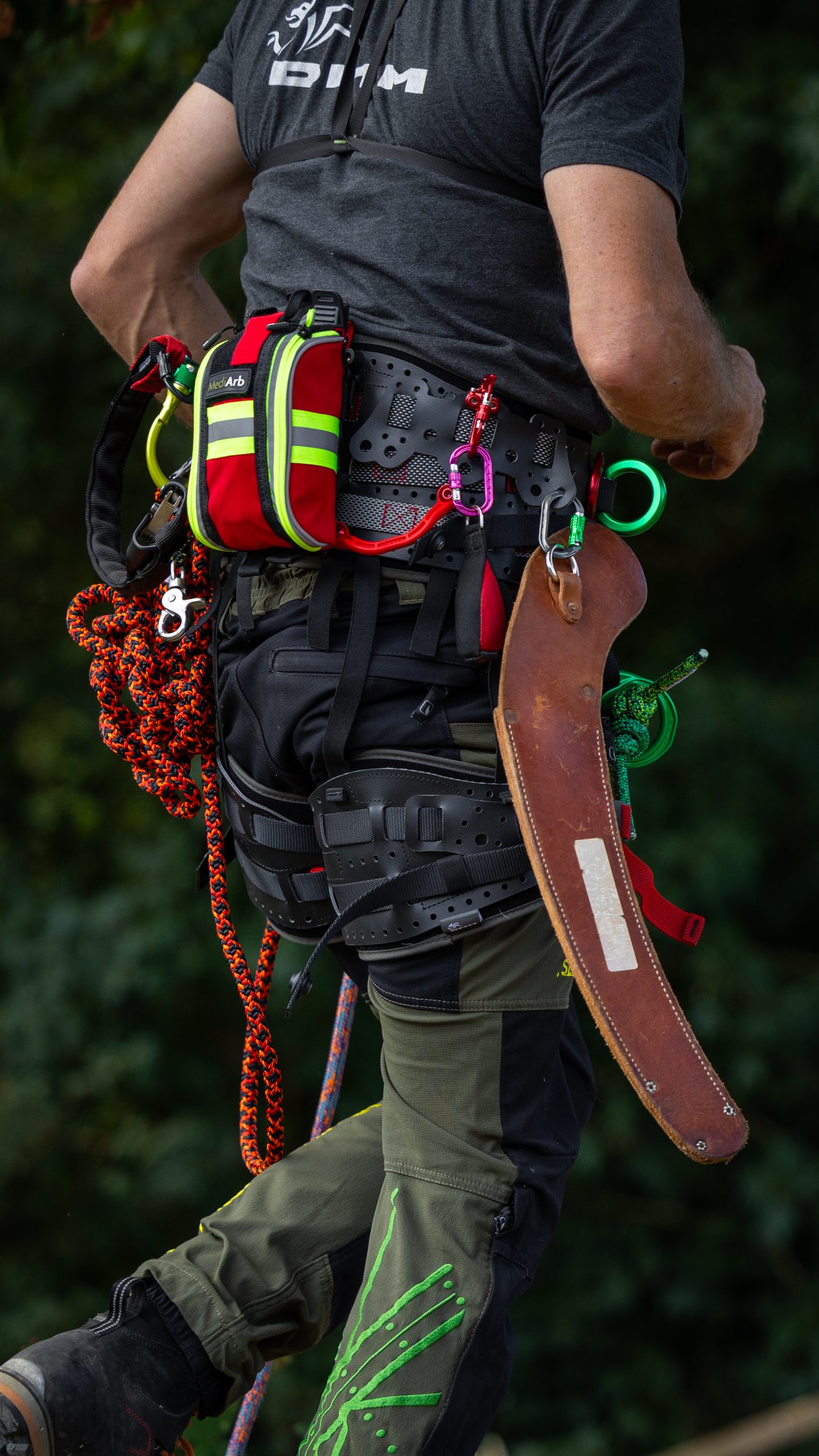 DMM Kinisi Key Climbing Harness - Image 8
