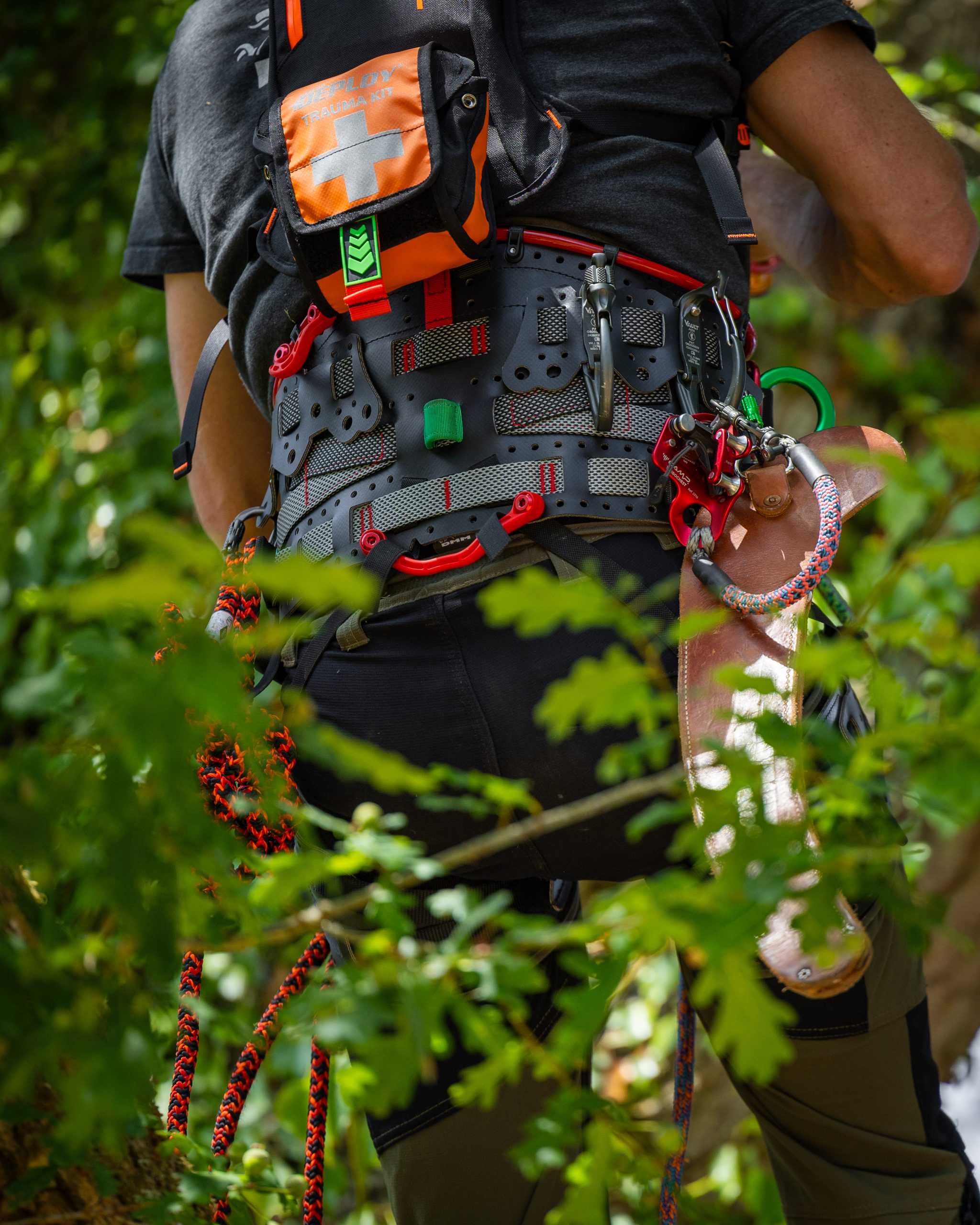 DMM Kinisi Air Climbing Harness - Image 12