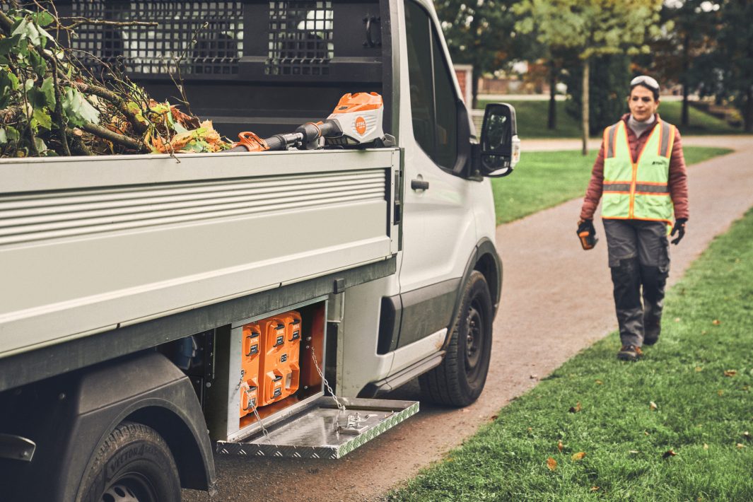 Stihl CB 1 Vehicle Charging Box - Image 8