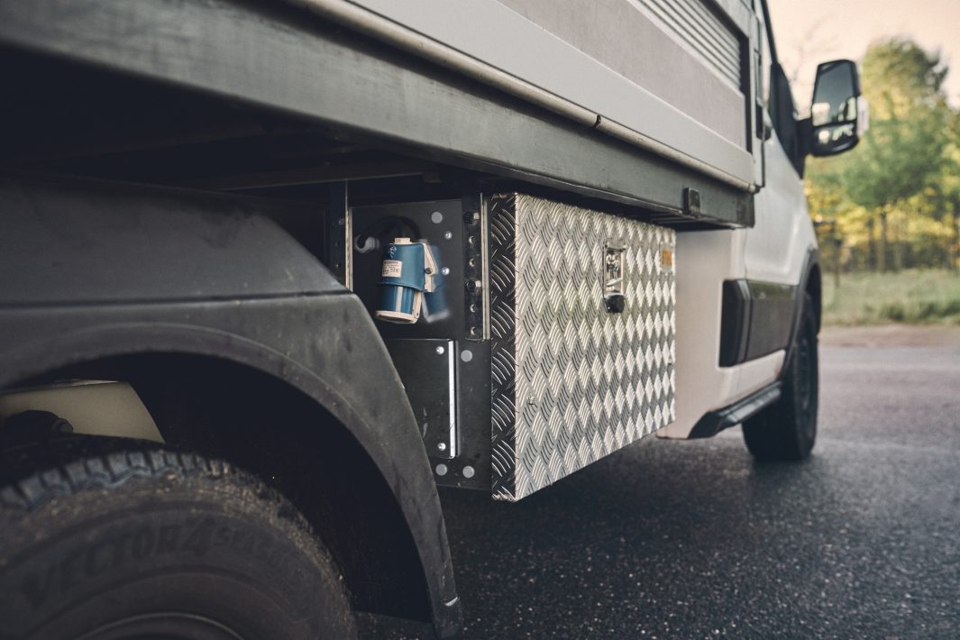 Stihl CB 1 Vehicle Charging Box - Image 7