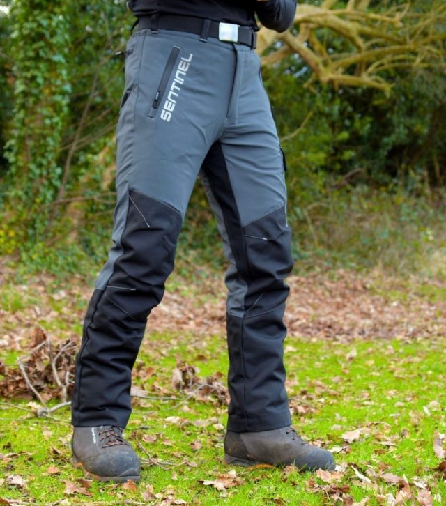@steinworldwide unveiled their cutting-edge innovation: STEIN SENTINEL Design 'C' Chainsaw Trousers. 

Engineered for supreme durability and comfort, these trousers boast abrasion-resistant materials and reinforced stitching for unparalleled strength. 

Get yours now at honeybros.com

#HoneyBros #HoneyBrothers #NewProduct #ChainsawTrousers #SteinWorldwide #Chainsaw #Arborist #Forestry #Treework