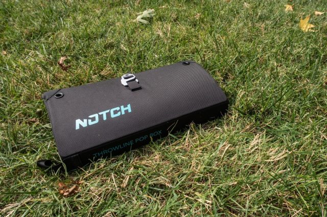 The @notchequipment Throwline Popbox is an excellent alternative to the typical triangle versions. Easy to store and even easier to set up. 

"Heavier than a normal throw cube with lower sides, so it stays put in the wind, unlike the traditional kind that takes off like a box kite. Fits better in a kit bag than the triangle sort as well."

Shop the Notch Popbox on our website ⤵️ linked in our bio.

#HoneyBros #HoneyBrothers #NotchPopbox