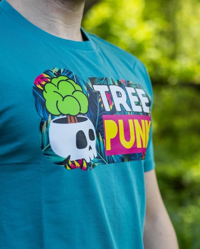 NEW Tree Punk Tees just dropped!!

Grab em while you can…

They will of course be available at this weeks Arb Show too 🥳

#treepunk #honeybros #arborist #arblife #treegear