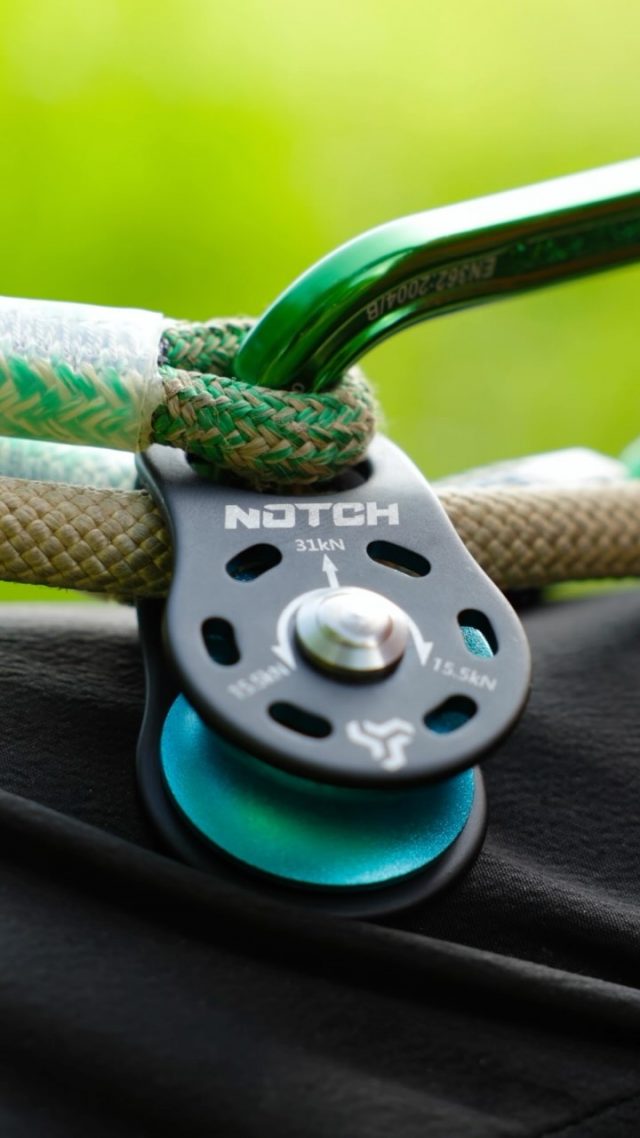 Setting up the NEW @notchequipment micro pulley on your lanyard with a Catalyst knot. 

Available now: Online and in the shop. 

#honeybros #notchequipment #arborist #knots #lanyards