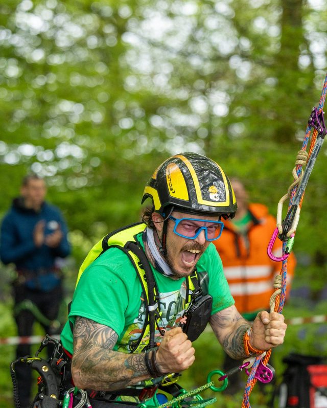 Good luck to everyone taking part in the UK and Ireland Tree Climbing Competition this weekend!!!

And of course to all the HB crew 🫶🏻

‘More Passion, More Energy’

#honeybros #arborist #treeclimbing #treeclimber #climbingcompetition