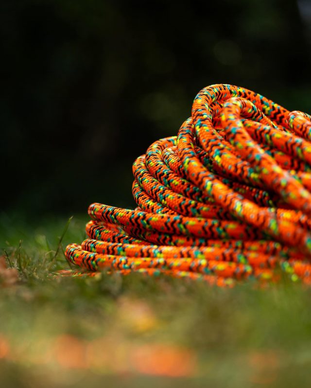 Pumpkin Spliced Gear - Featuring @sterlingrope 12.7mm Big Ups 🎃🧡

Happy Halloween!!! Why not spice up your gear this Autumn 🍂 

#honeybros #sterlingrope #arborist #treeclimber #climbingrope