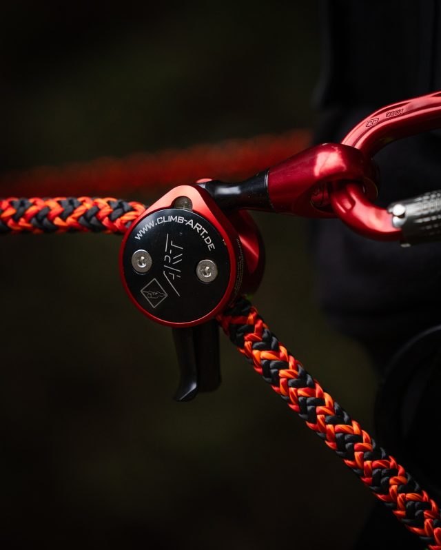 ❤️ ART Rope Positioner 2 for Valentine’s Day. 

We’ve got 14% off this weekend only! Why? Because we love you. Use code: HB4EVER at checkout. 

#honeybros #valentinespecial #arblife #arborist #lanyard #climbinggear