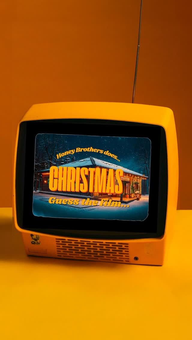 A Christmas throwback with @the_arb_splicer and Josh with Oscar winning performances 🤌🙌🎁🎄

Merry Christmas everyone!!!! 🥳

#honeybrosdoeschristmas