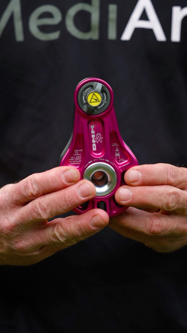 Pull the pin, don't wiggle it 😂 XS Impact Block from DMM #gettingjiggywithit #honeybros #dmmwales #rigging #arborist