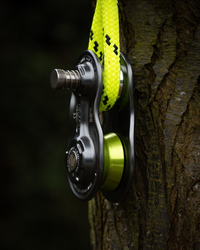 The @@notchequipment 19mm Rigging Pulley - Available individually or as part of the Notch Rigging Pulley Block Kit. 

Get 10% OFF Notch Bundles now...

FEATURES:

▪️Hot forged aluminium side plates with rope friendly rounded cheeks
▪️Precision CNC machined aluminium sheaves with wide bend radii
▪️Low profile, secure, easy-to-open two-stage captive spring pin lock
▪️High wall, full diameter, improved anchor sling protection
▪️Wide, concave upper sheave accepts 1⅛” anchor slings
▪️Flared side plates reduce twisting in complex rigging scenarios

▪️30 kN WLL / 150 kN MBS
▪️WORKING LOAD LIMIT: (WLL) 30 kN (6,744 lbs.)
▪️MBS:  150kN (33,721 lbs.)
▪️MAX WORKING LINE DIAMETER: 3/4 in (19mm)
▪️MAX SLING DIAMETER: 1.1/8in (28mm)
▪️SIDEPLATE MATERIAL: Aluminium
▪️SHEAVE MATERIAL:  Aluminium
▪️AXLE MATERIAL:  Stainless Steel

Get yours in stores or online now!

#notchequipment #honeybros #arborist #rigging #treework