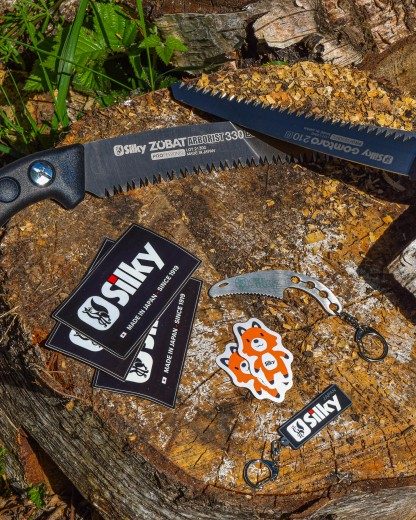 BANK HOLIDAY WEEKEND DEAL 👀🌳

Buy any @silkysawsuk this weekend and get:

🔑 FREE Silky keyring
🪵 FREE stickers
📦 FREE Shipping on all UK orders

No code needed — just add your favourite Silky to the basket and you’re sorted 😎

Perfect excuse to upgrade that saw you’ve been hanging onto for way too long 😅
This weekend only at Honey Brothers.

👇 Which Silky are you picking?

#silky #silkysaws #honeybros #arborist #treework